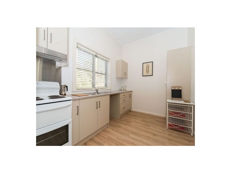 123 Upper Street, Tamworth NSW 2340