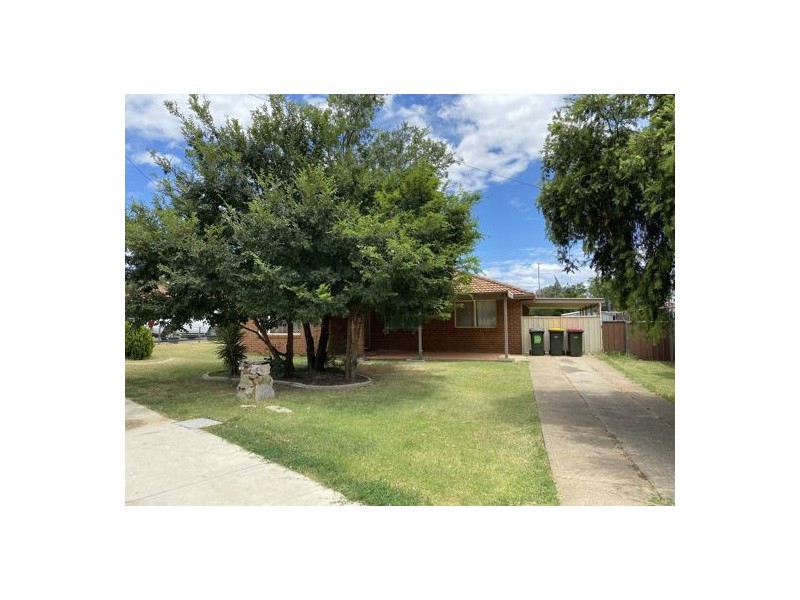 63 Warral Road, Tamworth NSW 2340