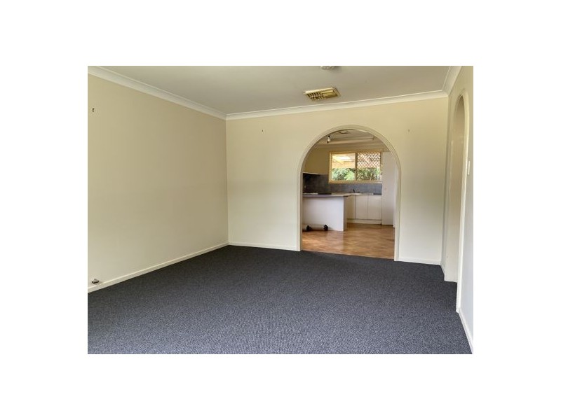 63 Warral Road, Tamworth NSW 2340