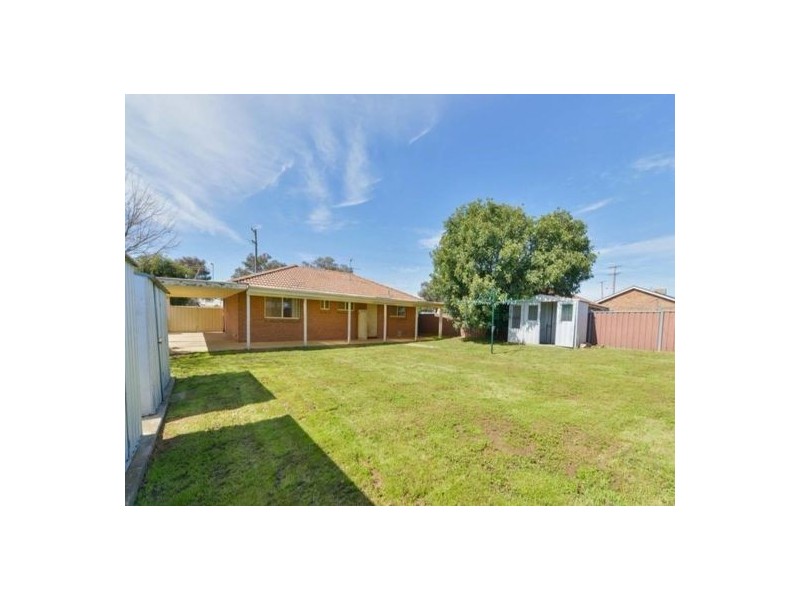 63 Warral Road, Tamworth NSW 2340