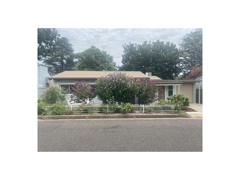 37 Dowell Avenue, Tamworth NSW 2340