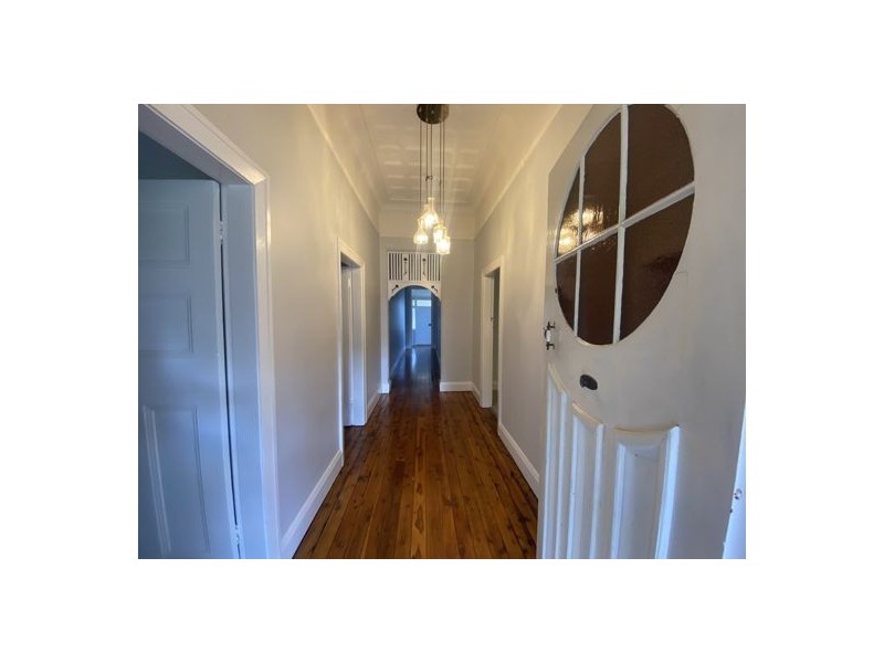 107 Carthage Street, Tamworth NSW 2340