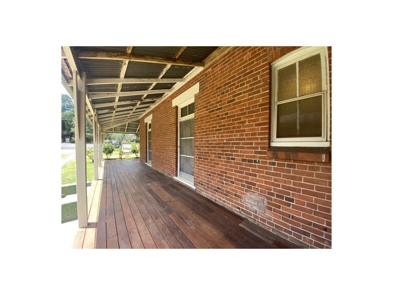 107 Carthage Street, Tamworth NSW 2340