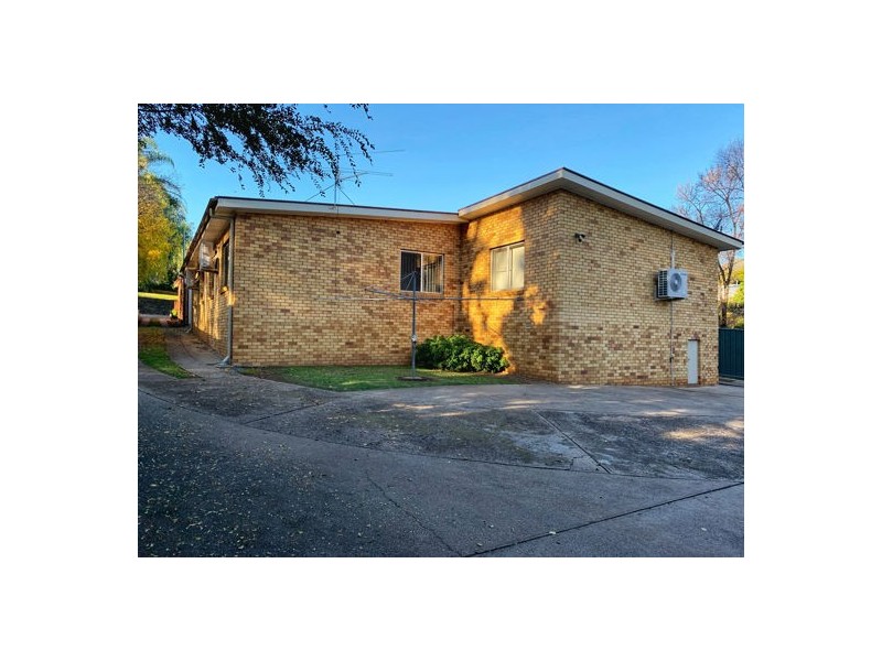 3/27 Napier Street, Tamworth NSW 2340