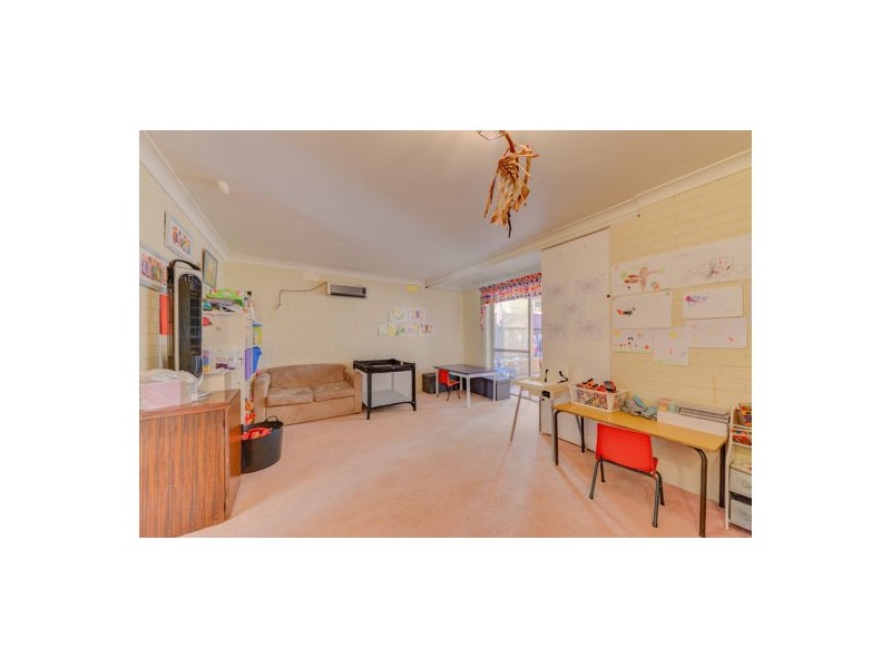 70 McRae Street, Hillvue NSW 2340