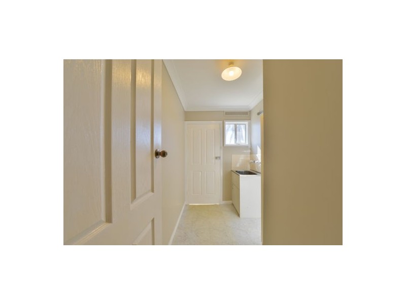 25 John Street, Tamworth NSW 2340