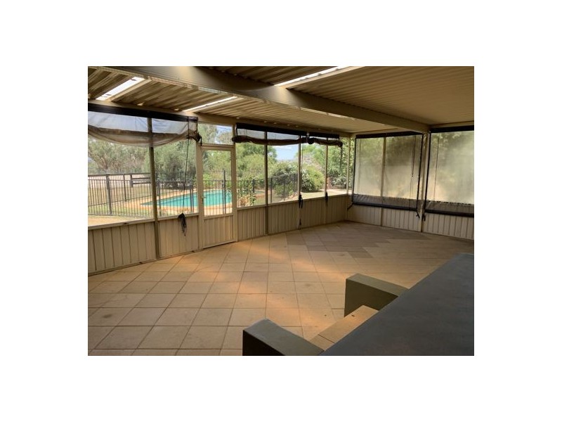 5 Oakley Road, Tamworth NSW 2340