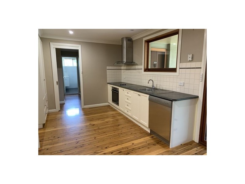 5 Oakley Road, Tamworth NSW 2340