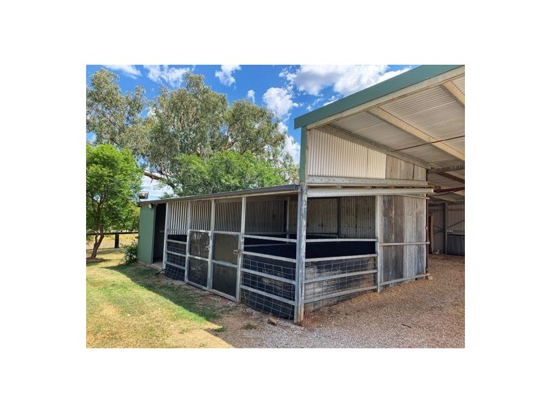 5 Oakley Road, Tamworth NSW 2340