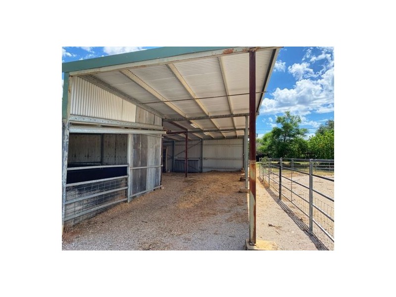 5 Oakley Road, Tamworth NSW 2340