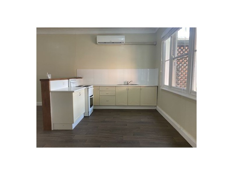 2/80 Griffin Ave, Tamworth NSW 2340