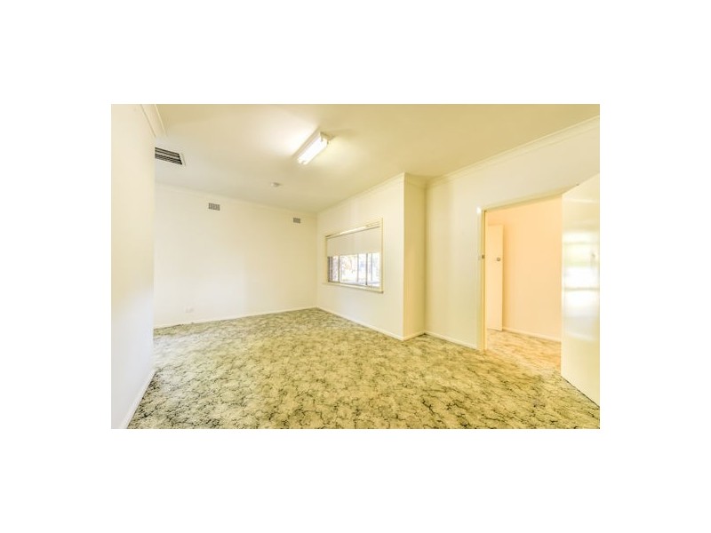 25 Elm Street, Tamworth NSW 2340
