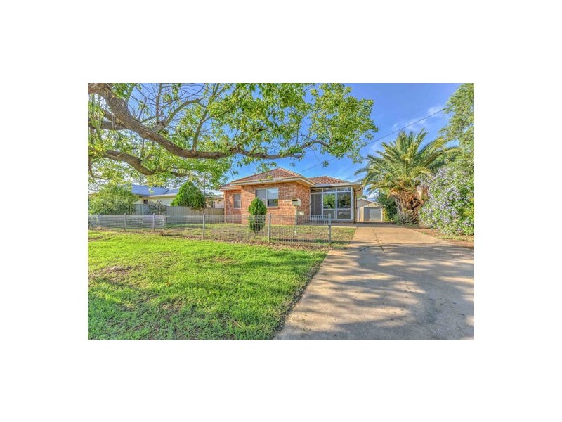 25 Elm Street, Tamworth NSW 2340