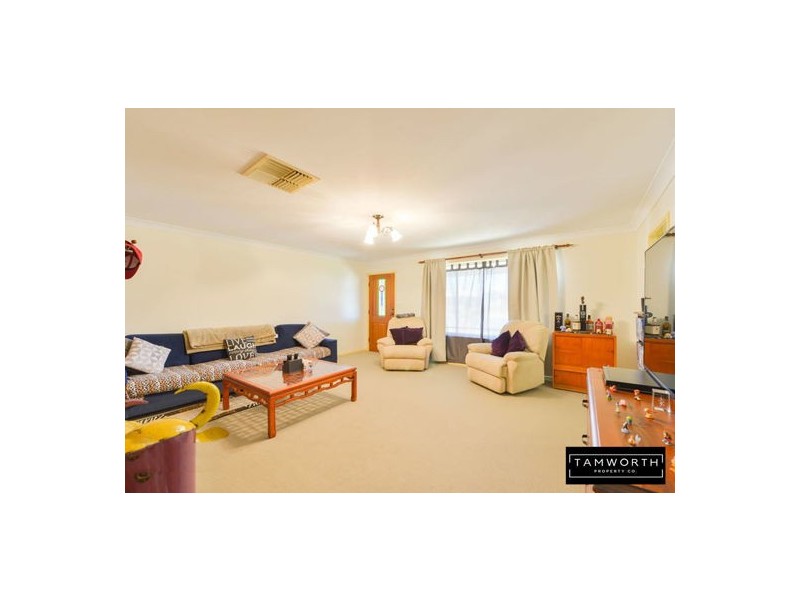 58 Greg Norman Drive, Tamworth NSW 2340