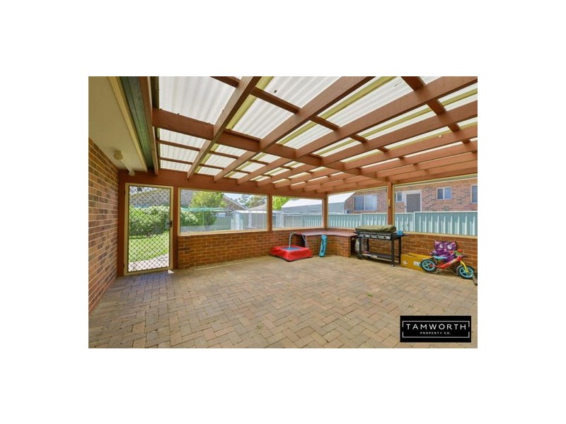 58 Greg Norman Drive, Tamworth NSW 2340