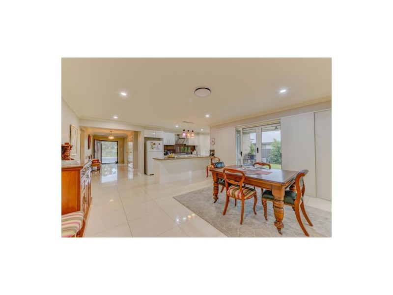 7 Semillon Drive, Tamworth NSW 2340