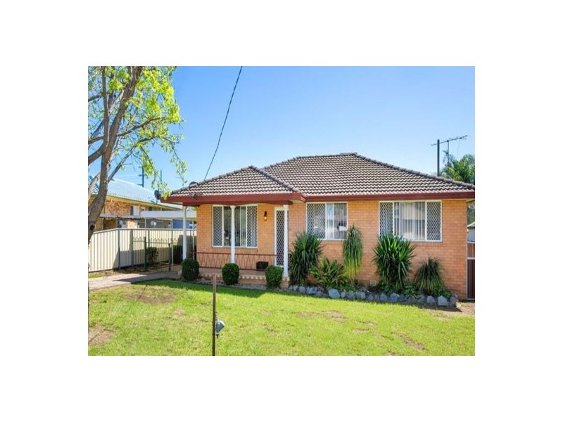 5 Calala Lane, Tamworth NSW 2340