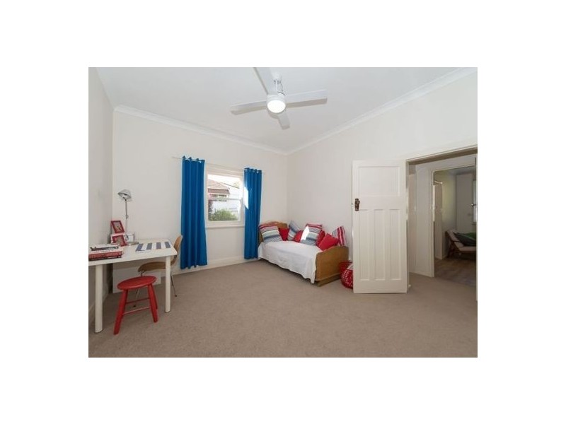 123 Upper Street, Tamworth NSW 2340