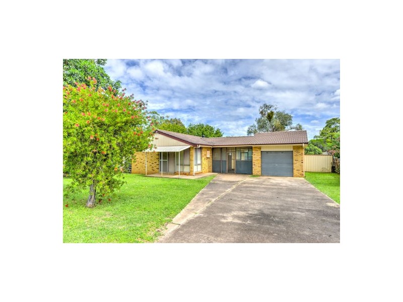 21 Merindah Avenue, Manilla NSW 2346