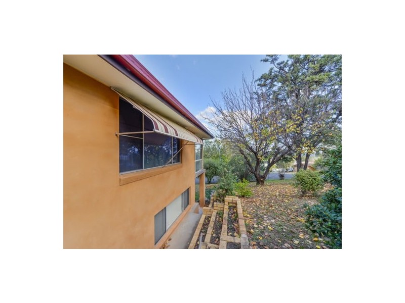 2 Dekalb Street, Tamworth NSW 2340