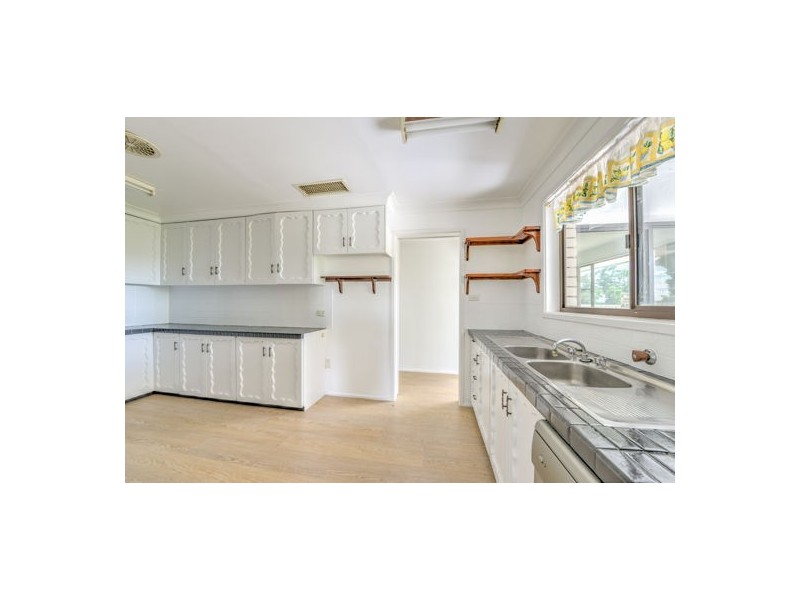 107 Hillvue Road, Tamworth NSW 2340