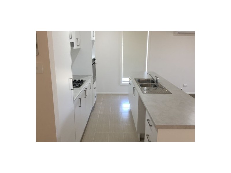 32 Reginald Drive, Tamworth NSW 2340
