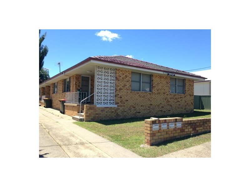 2/88 Denison Street, Tamworth NSW 2340