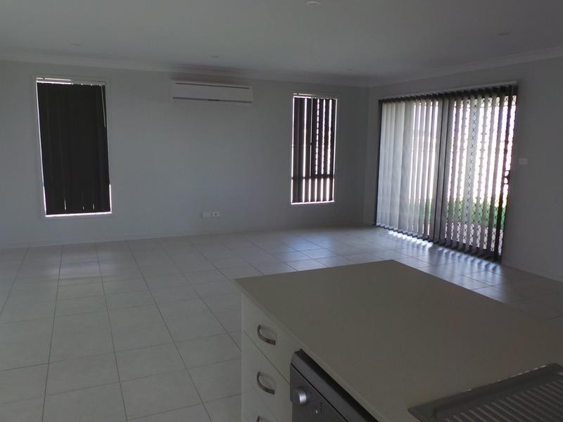 44 Tulipwood Cresent, Tamworth NSW 2340