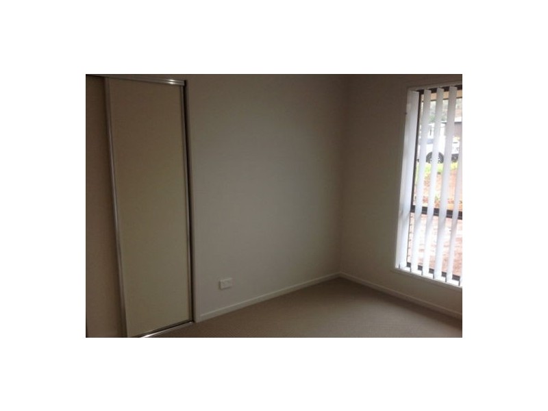 2/7 Kaputar Close, Tamworth NSW 2340