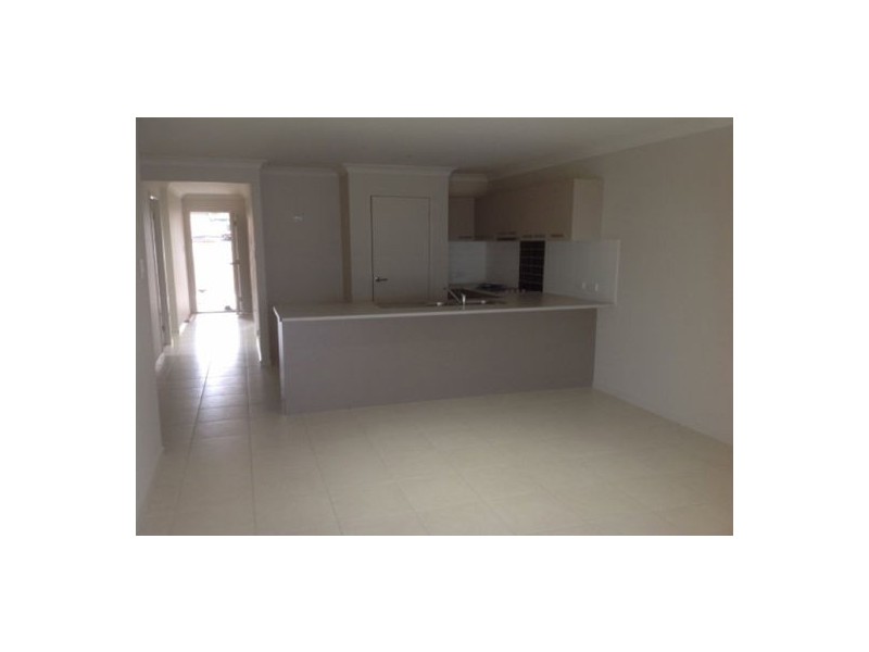 2/7 Kaputar Close, Tamworth NSW 2340