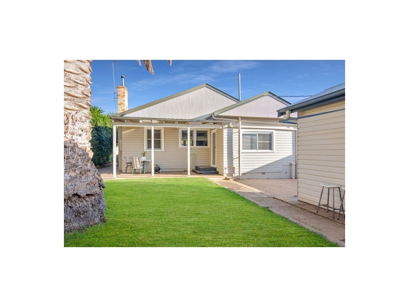 152 & 152A North Street, Tamworth NSW 2340