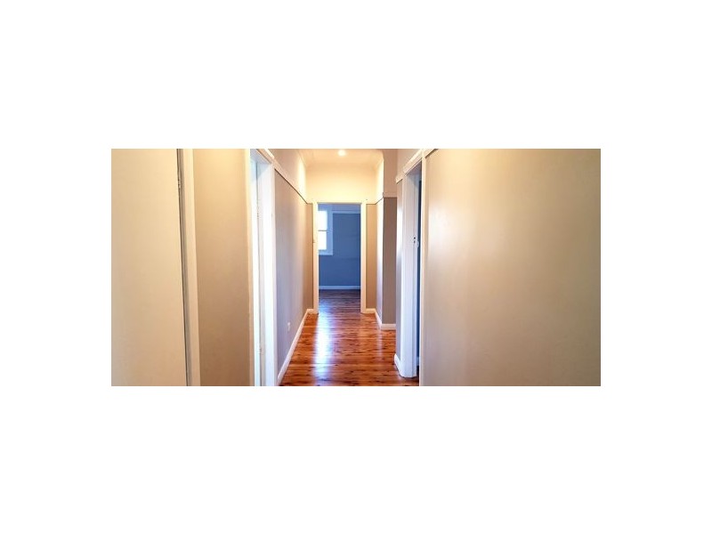 2 Cambridge Street, Tamworth NSW 2340