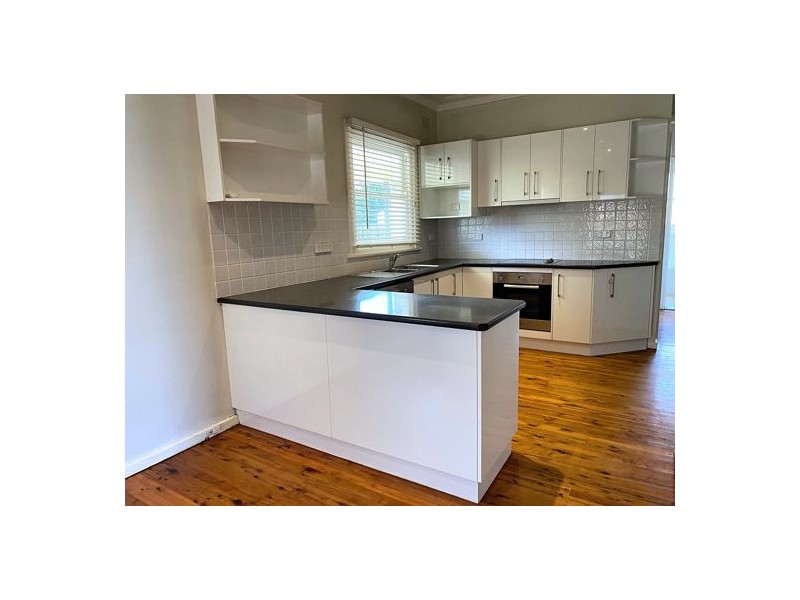 24 McRae Street, Hillvue NSW 2340