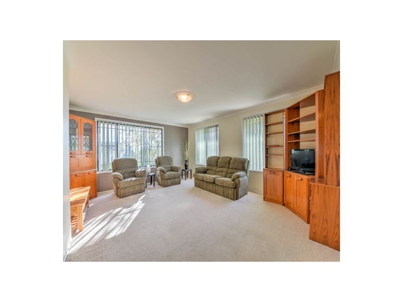 77 Evans Street, Westdale NSW 2340