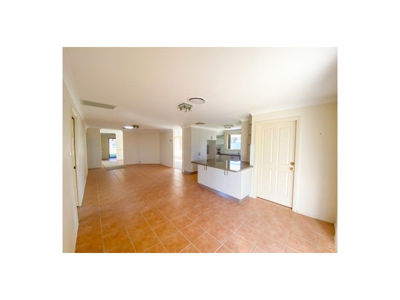 21 Banjo’s Circuit, Tamworth NSW 2340