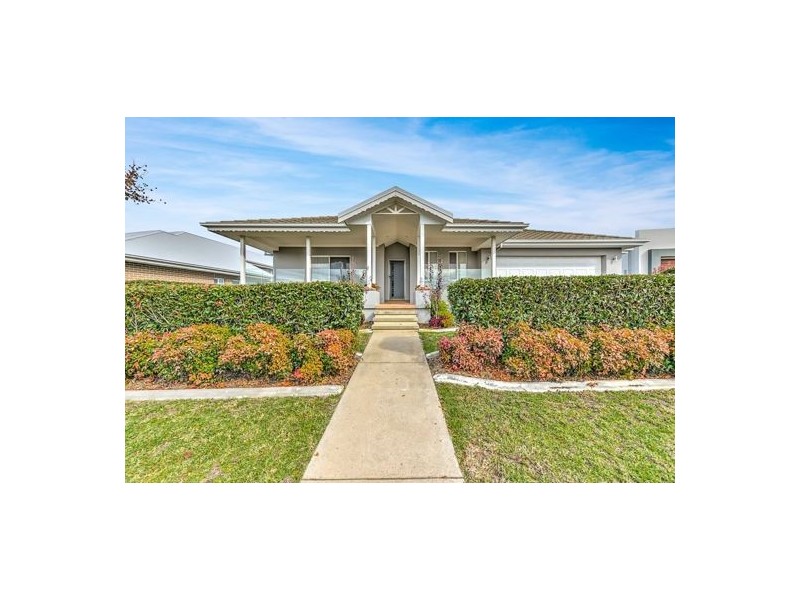 24 Peak Drive, Tamworth NSW 2340