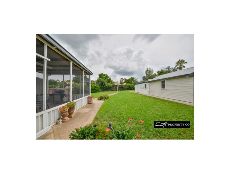 80 Piper Street, Tamworth NSW 2340