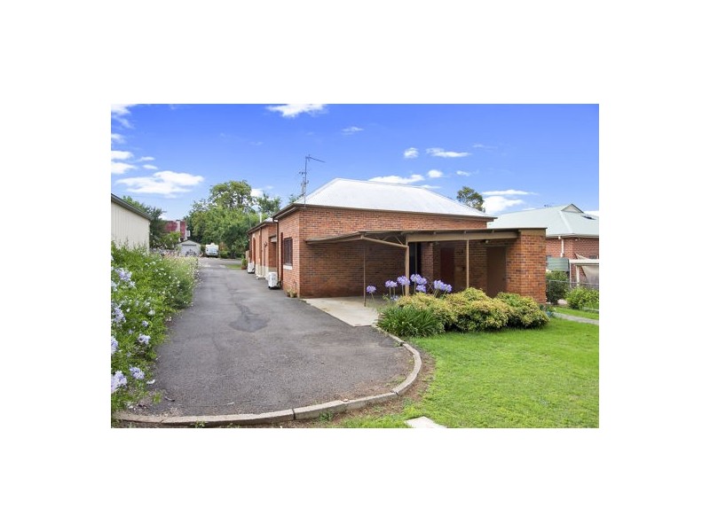 2/84 Fitzroy Street, Tamworth NSW 2340