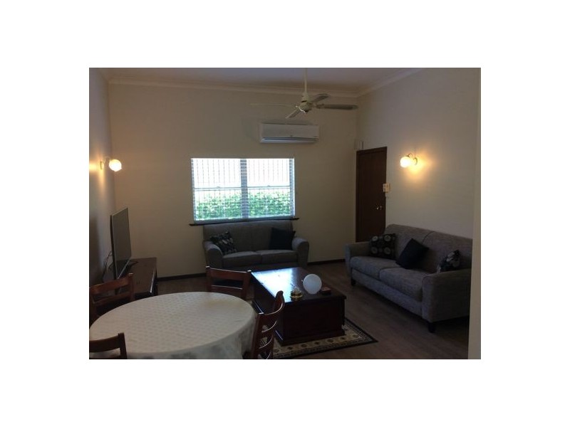 2/84 Fitzroy Street, Tamworth NSW 2340