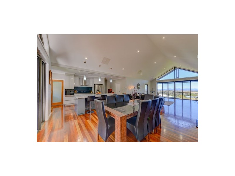 52 Flagstaff Road, Tamworth NSW 2340