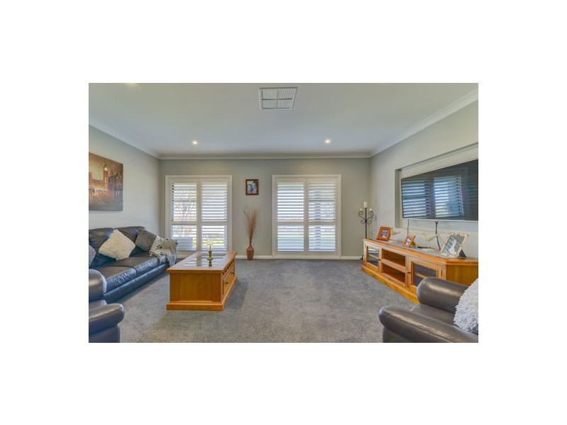 52 Flagstaff Road, Tamworth NSW 2340