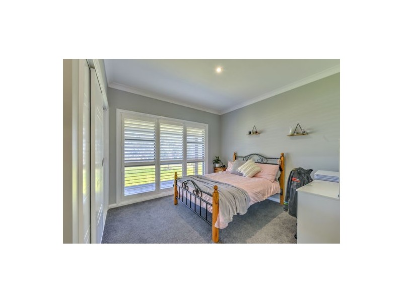 52 Flagstaff Road, Tamworth NSW 2340