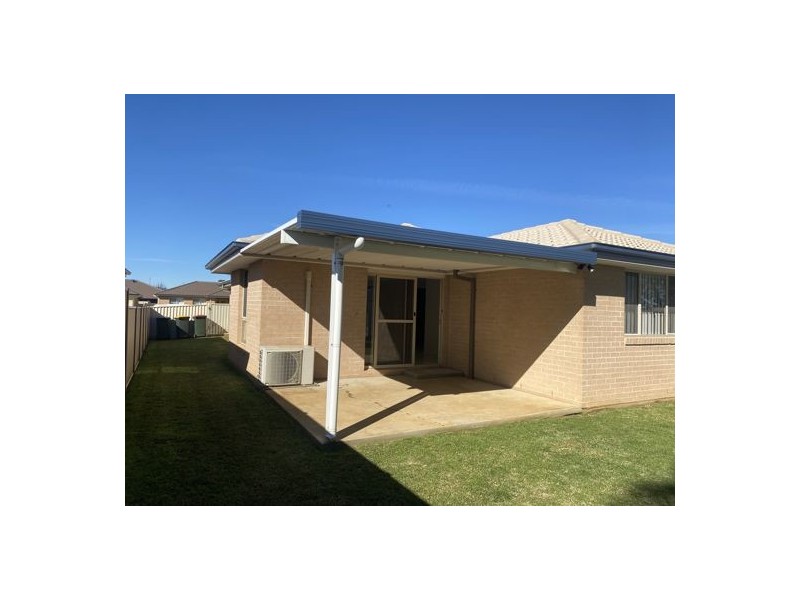 33a Cunningham Street, Tamworth NSW 2340