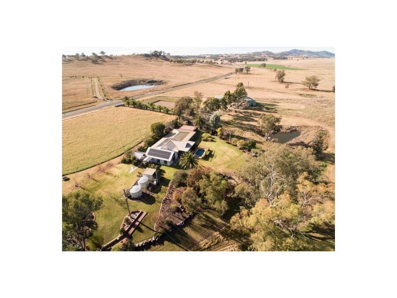 ‘Wooranook’ 1136 Duri- Dungowan Road, Tamworth NSW 2340