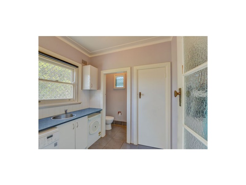 21 Kent Street, Tamworth NSW 2340