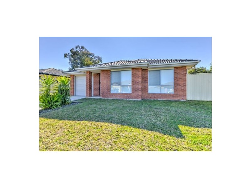 22 Gungurru Close, Tamworth NSW 2340