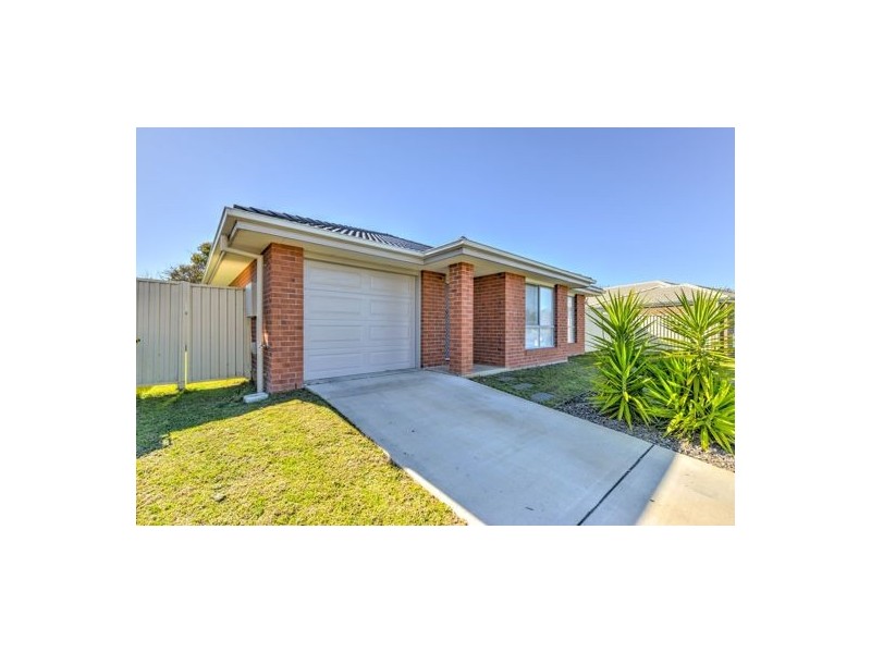 22 Gungurru Close, Tamworth NSW 2340