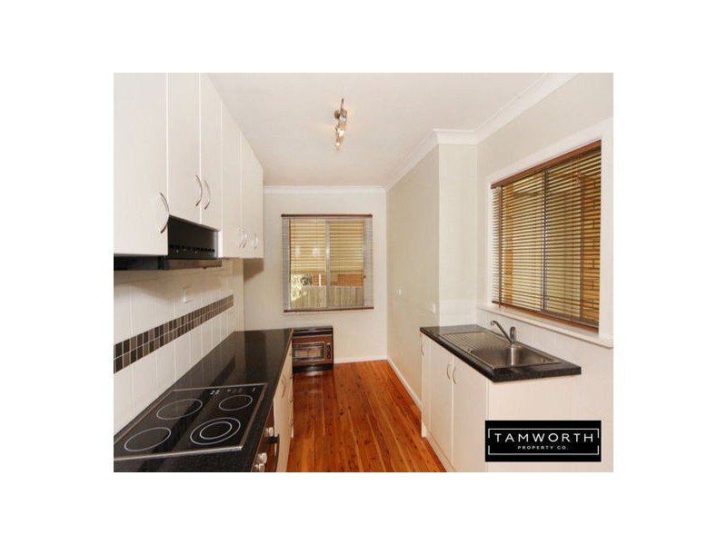 9 Wongala Street, Tamworth NSW 2340