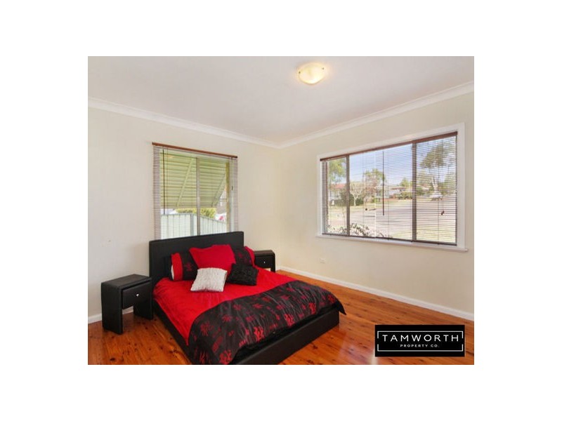 9 Wongala Street, Tamworth NSW 2340