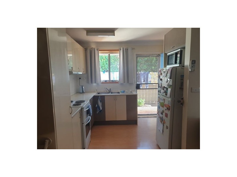 2/15 Alice Street, Tamworth NSW 2340